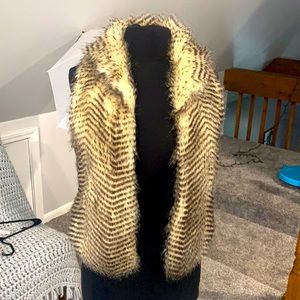 Emmelee  for FC faux fur stripe vest size S